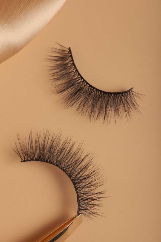 Lashes